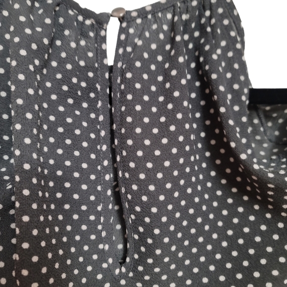 Bar III Cold Shoulder Women's Blouse Gray Size L Polka Dot - Picture 4 of 7